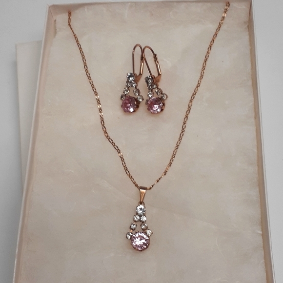 14K Gold Plated Earrings & Necklace Set - Picture 11 of 11